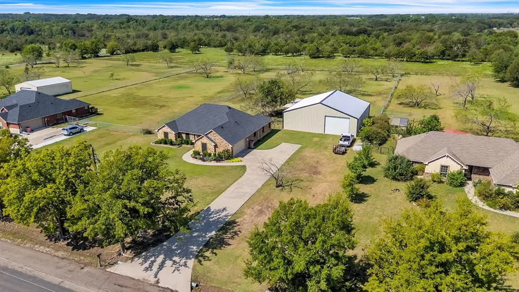 3676 County Road 2208, Greenville, TX 75402