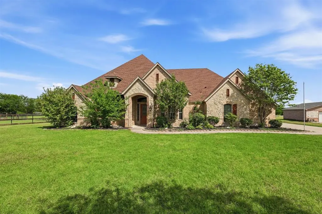 4430 Bucking Bronc Drive, Fort Worth, TX 76126