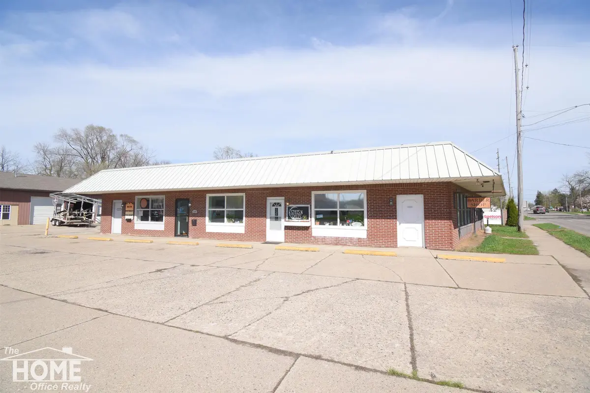 1201 Corunna AVE, Owosso, MI 48867