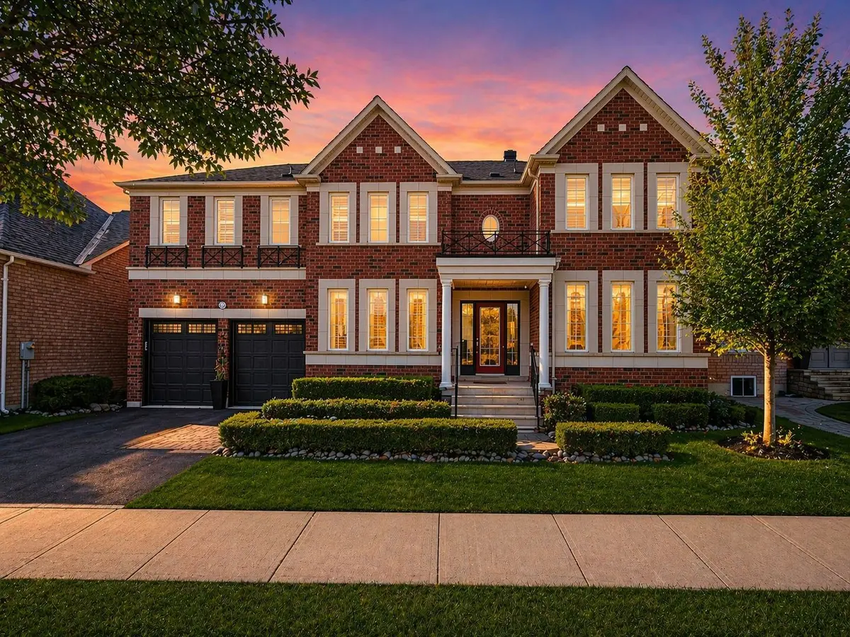 46 Williamson DR W, Ajax, ON L1T 4M9