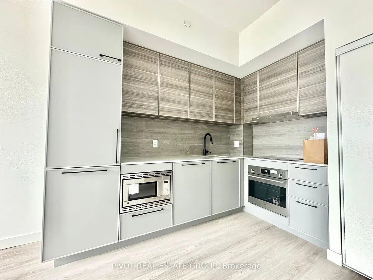 1050 Eastern AVE #604, Toronto E02, ON M4L 0B7