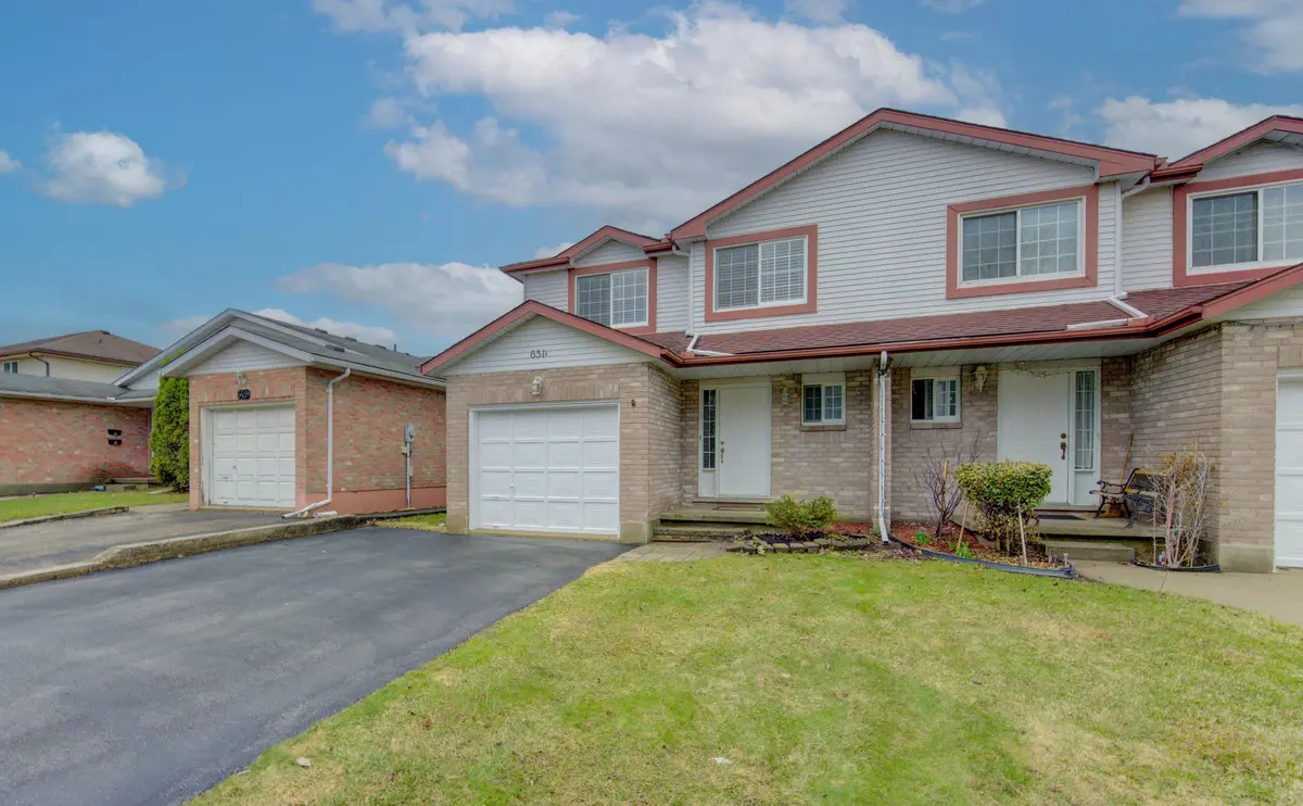 651 Pinerow CRES #A, Waterloo, ON N2T 2K5