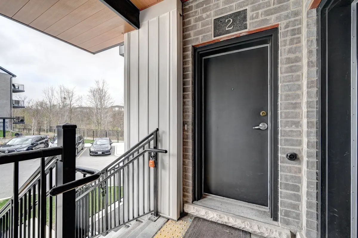 405 Myers RD #2, Cambridge, ON N1P 0B6