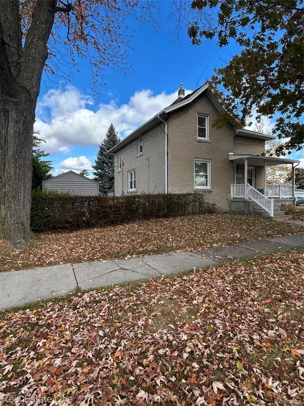 14212 Northline RD, Southgate, MI 48195