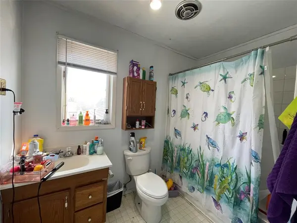 436 Minnigaffe ST, Winnipeg, MB R2X 1Z6