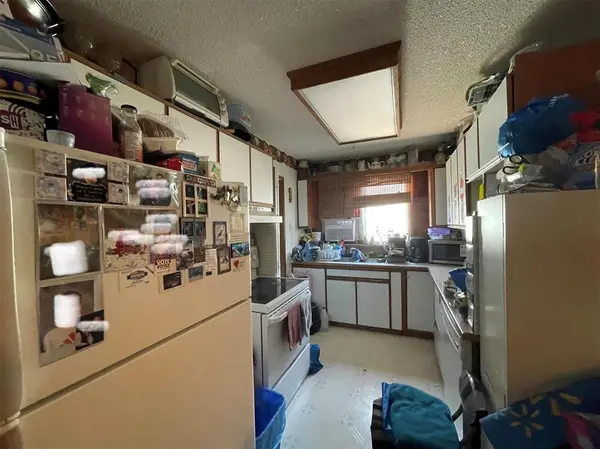 436 Minnigaffe ST, Winnipeg, MB R2X 1Z6