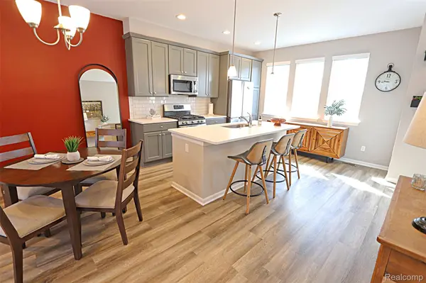 204 Sean ST #76, Brighton, MI 48116