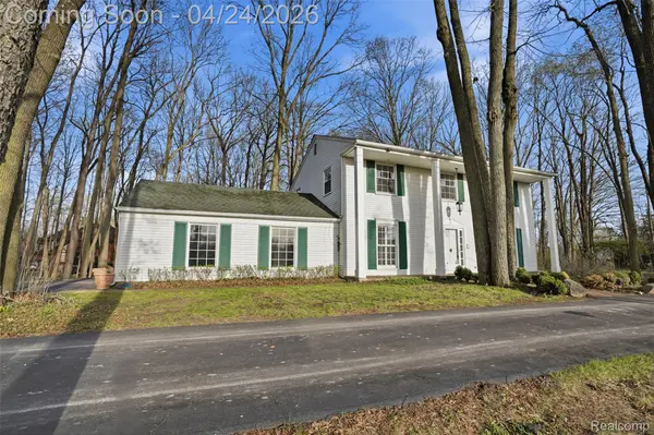 6808 Salem RD, Salem Township, MI 48170
