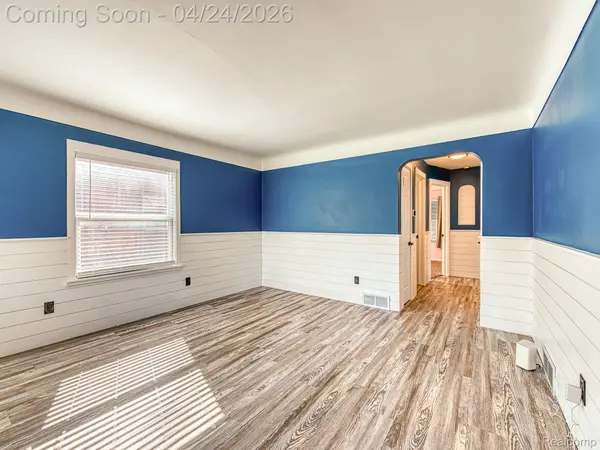 877 Moran AVE, Lincoln Park, MI 48146