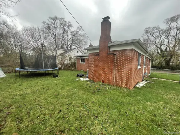 15510 Faircrest ST, Detroit, MI 48205