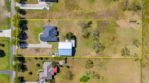 3676 County Road 2208, Greenville, TX 75402