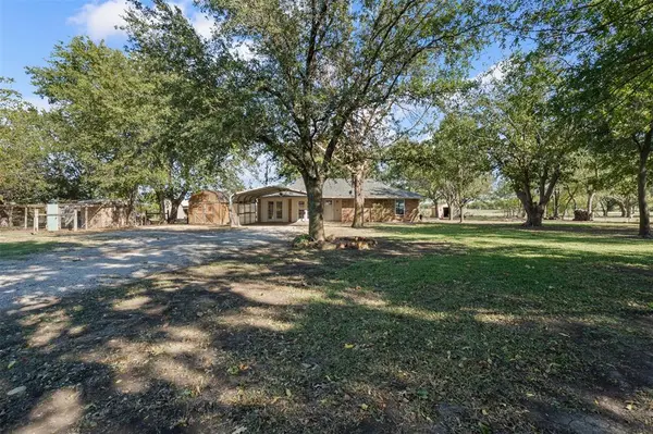 13800 Fm 1384, Justin, TX 76247