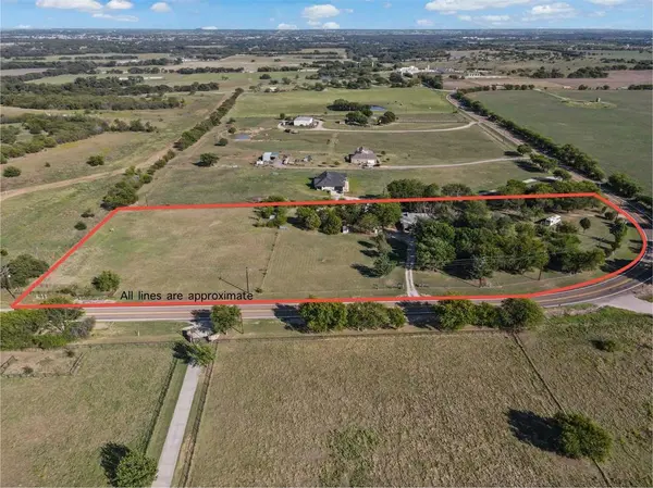 13800 Fm 1384, Justin, TX 76247