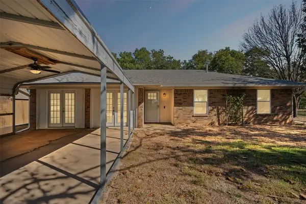 13800 Fm 1384, Justin, TX 76247