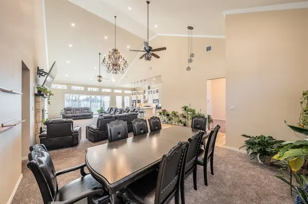 6012 Englishoak Drive, Arlington, TX 76016