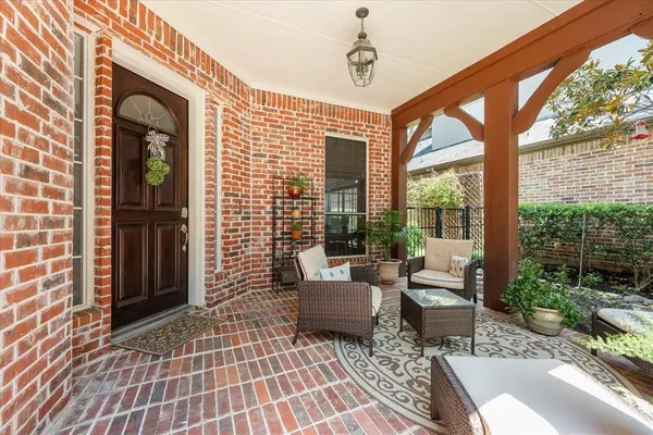 1418 Kensington Court, Southlake, TX 76092