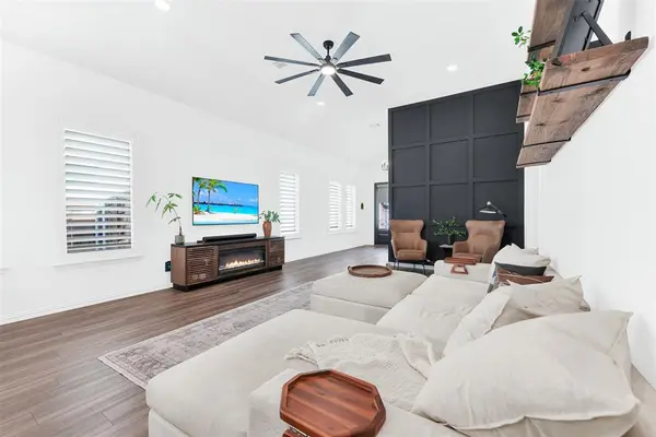 720 Skyview Court, Celina, TX 75009