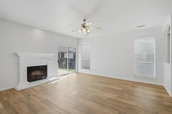 10986 Hawks Landing Road, Fort Worth, TX 76052