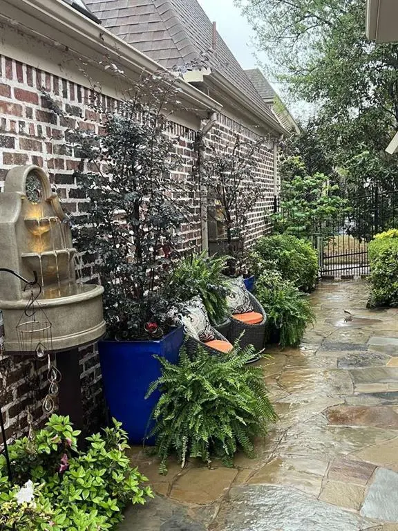 18408 Hemington Court, Dallas, TX 75252