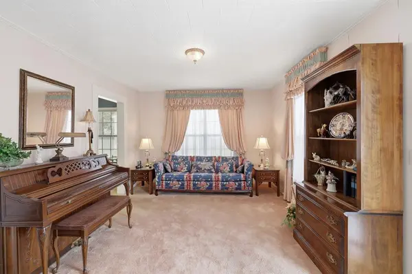 308 S Mill Street, Winnsboro, TX 75494