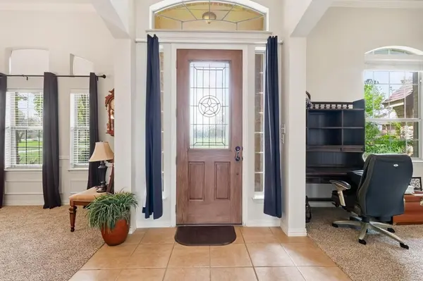 4430 Bucking Bronc Drive, Fort Worth, TX 76126