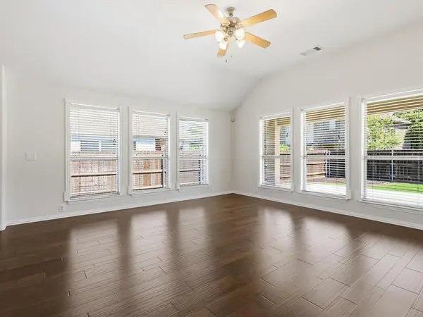 2549 Indian Hills Drive, Little Elm, TX 75068