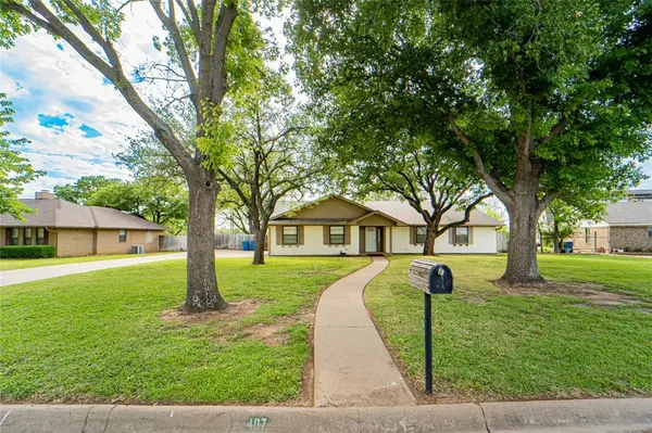 407 Ridge Road, Breckenridge, TX 76424