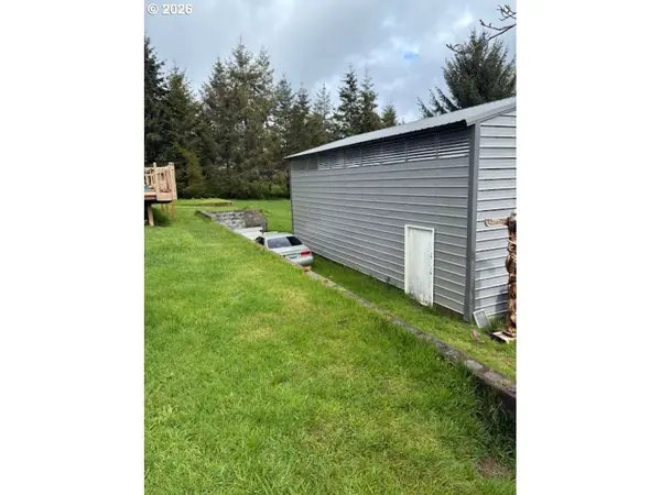 35370 MUDD LN, Astoria, OR 97103