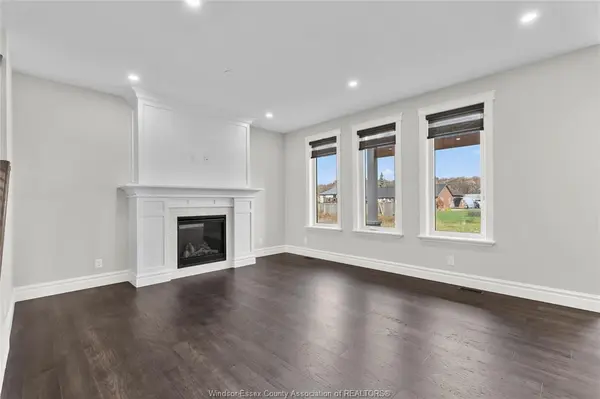 8356 ANNIE, Amherstburg, ON N0R 1J0