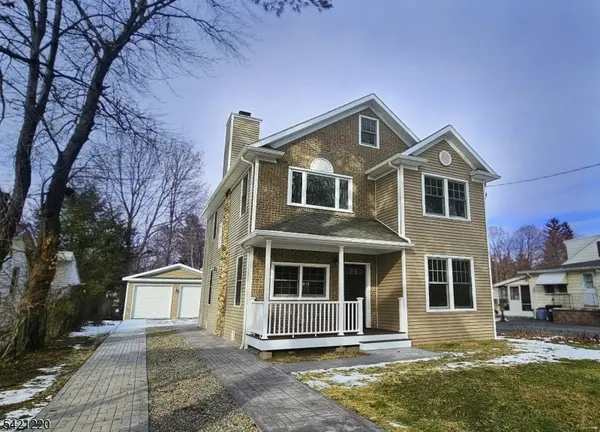 27 Forest Rd, Mount Olive Twp., NJ 07828