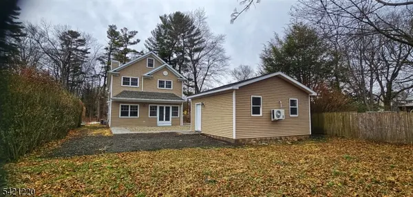 27 Forest Rd, Mount Olive Twp., NJ 07828