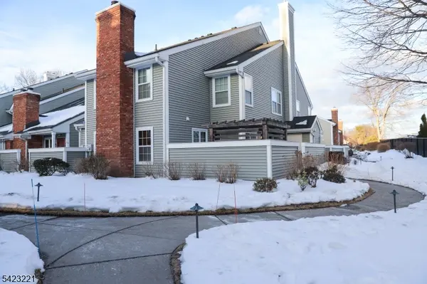 332 Greenbriar-Unit 8 #8, Union Twp., NJ 07083