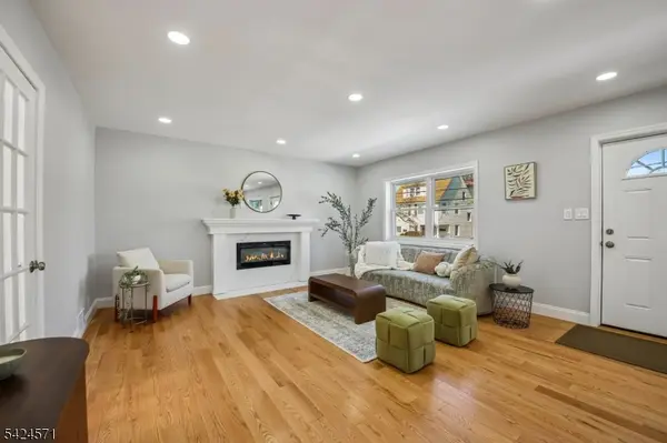 20 Edgar St, Summit City, NJ 07901