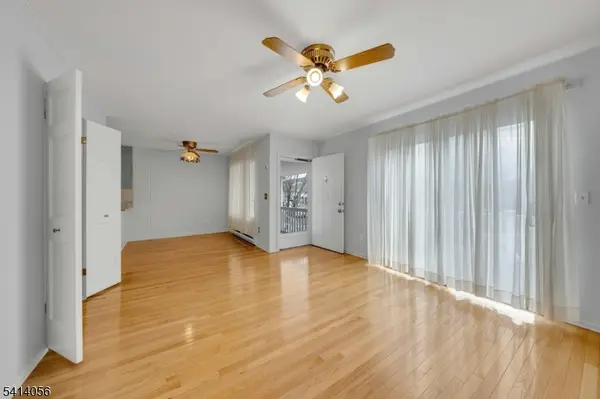 66 Village Green Rd Ondo, Bedminster Twp., NJ 07921