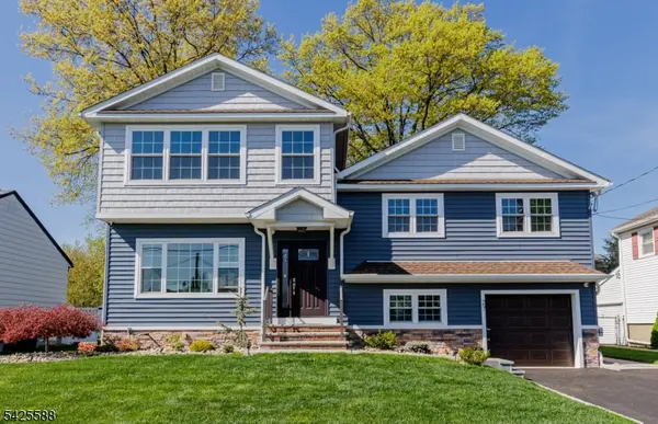 27 Schuyler Dr, Clark Twp., NJ 07066