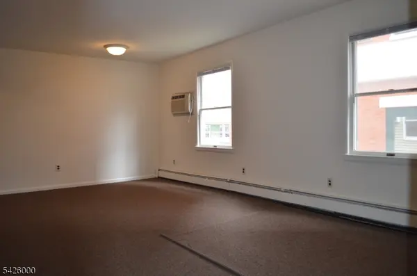 50 Cook Ave #1A, Madison Boro, NJ 07940