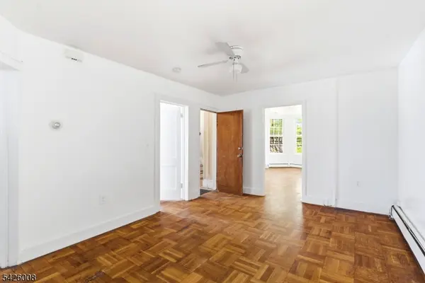 196 Sussex Ave, Newark City, NJ 07103