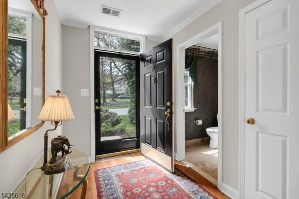 20 Hopkinson Ct, Bernards Twp., NJ 07920