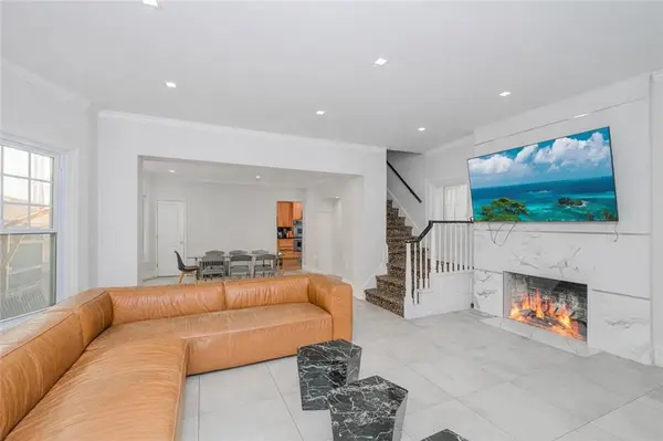 862 East 10th ST, Brooklyn, NY 11230