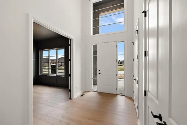 57242 Veridian BLVD, Washington Twp, MI 48094