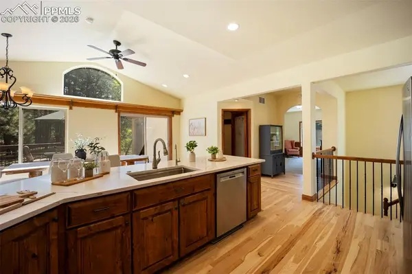 18525 Glenthorne LN, Monument, CO 80132