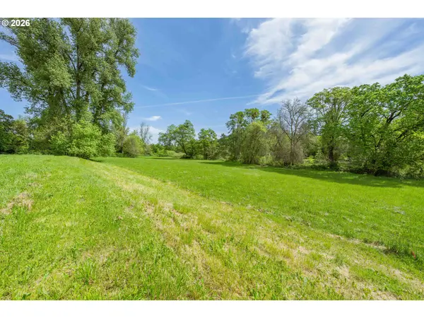 0 DEL RIO RD #2301, Roseburg, OR 97471