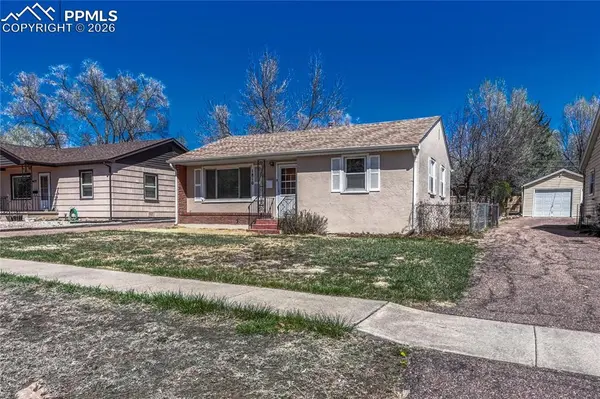 1810 W Boulder ST, Colorado Springs, CO 80904