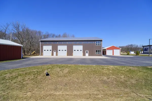 480 E Parkdale AVE, Manistee Twp, MI 49660