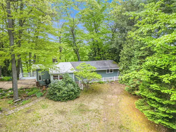 4468 Teal LN, Big Prairie Twp, MI 49337