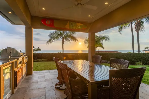 78-7004 MOLOLANI ST, Kailua Kona, HI 96740