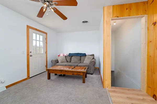 10920 Cassidy DR, Clam Lake Twp, MI 49601