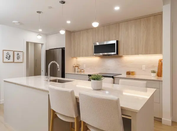 1520 4 ST SW #SL250, Calgary, AB T2Y 0Y4