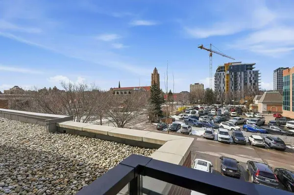 120 18 AVE SW #305, Calgary, AB T2S 3H5