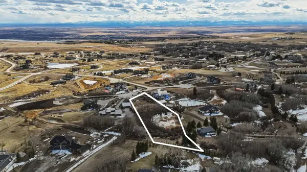 84 Willow Creek HTS, Rural Rocky View County, AB T3R 0K3